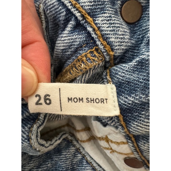 Pacing ombré denim to white cutoff shorts - Picture 4 of 5